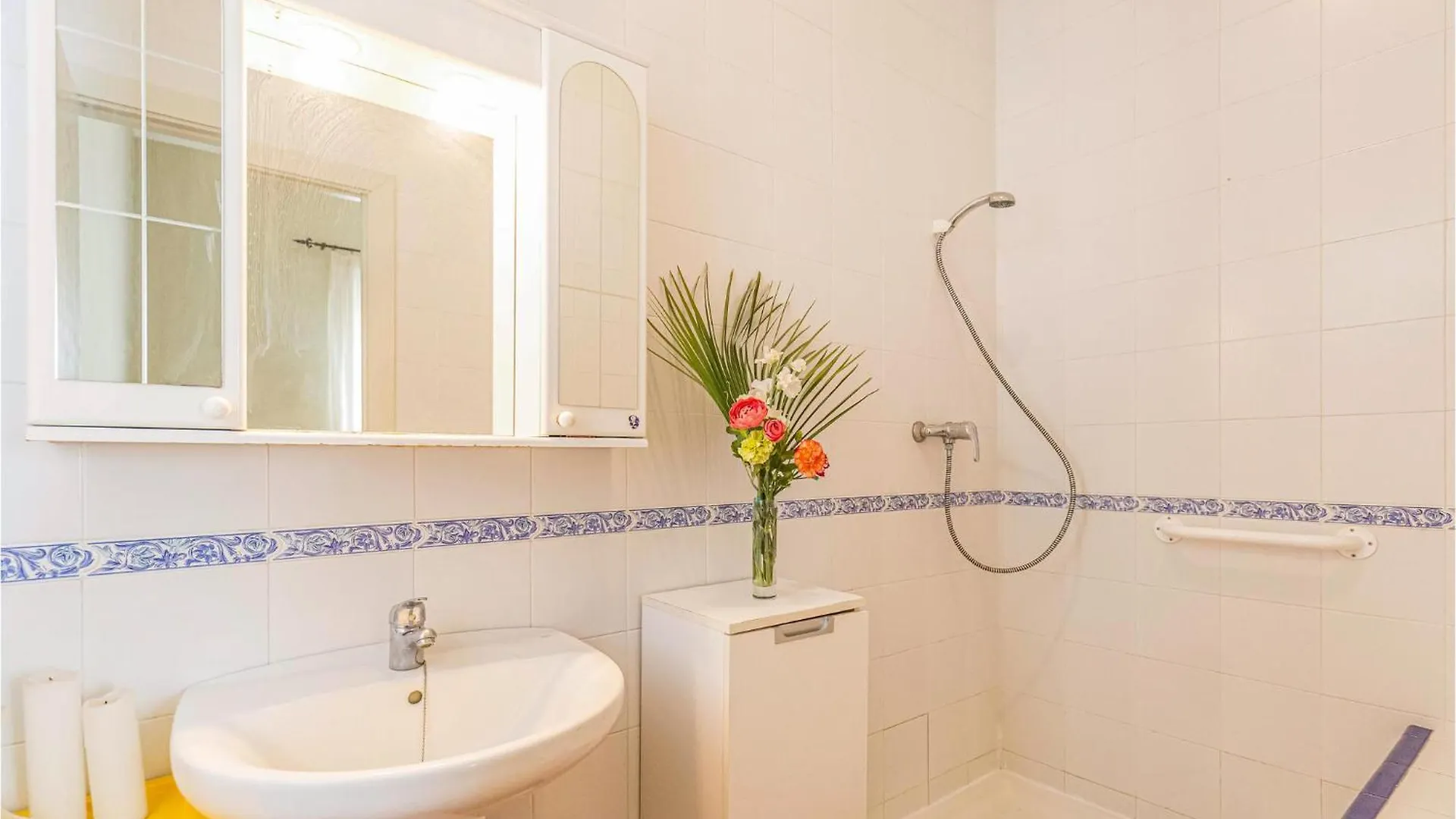 Holiday home Gorgeous Home In Arahal With Kitchen El Arahal