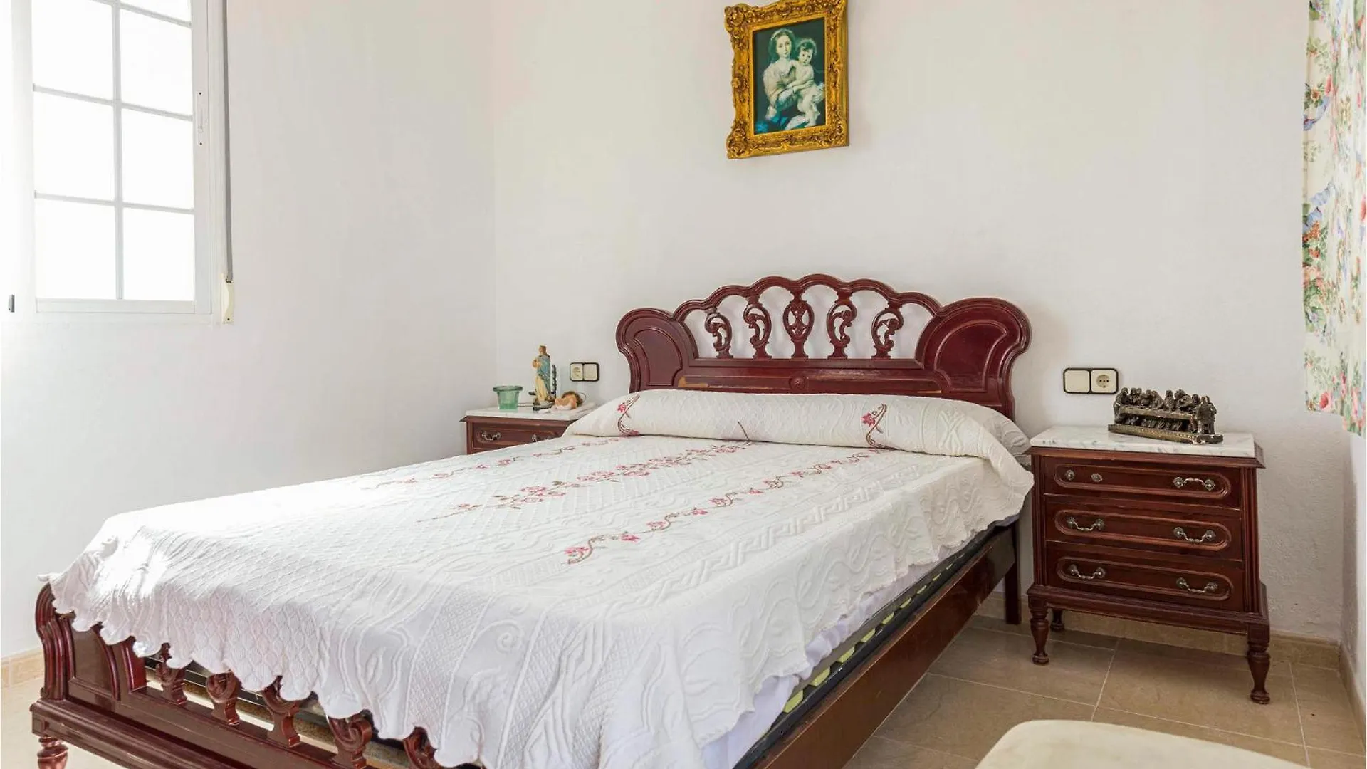 Gorgeous Home In Arahal With Kitchen El Arahal Spain